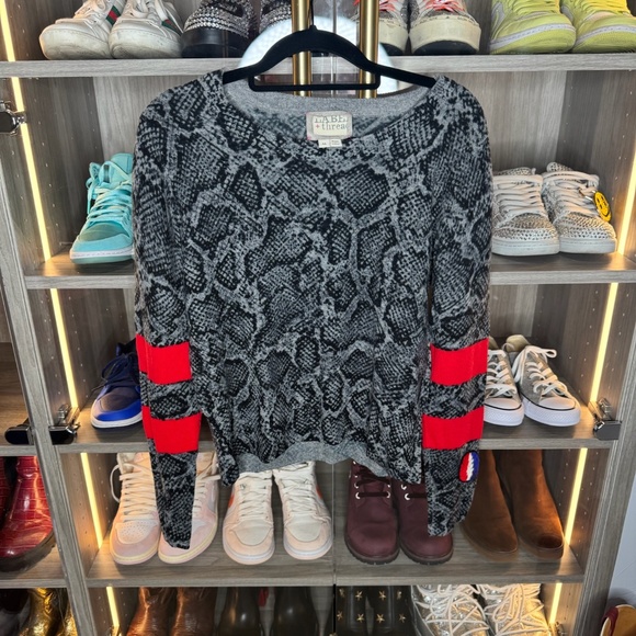 Label Thread grateful snake crew- Grey Snake print cashmere sweater M - Picture 1 of 5